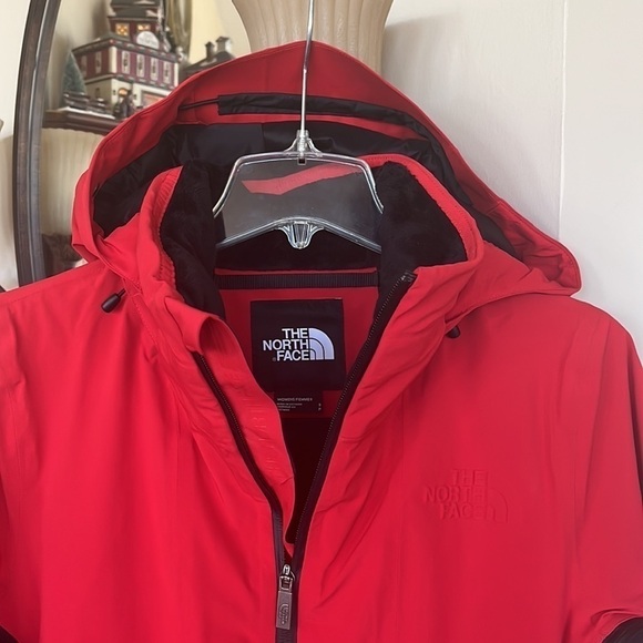 Brand New The North Face Inclination Jacket Red & Black Zippered Hooded Dryvent - Picture 4 of 16